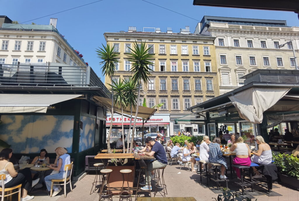 Ist Wien teuer? - Restaurants im Zentrum sind teuer, öffentlicher Nahverkehr ist günstig